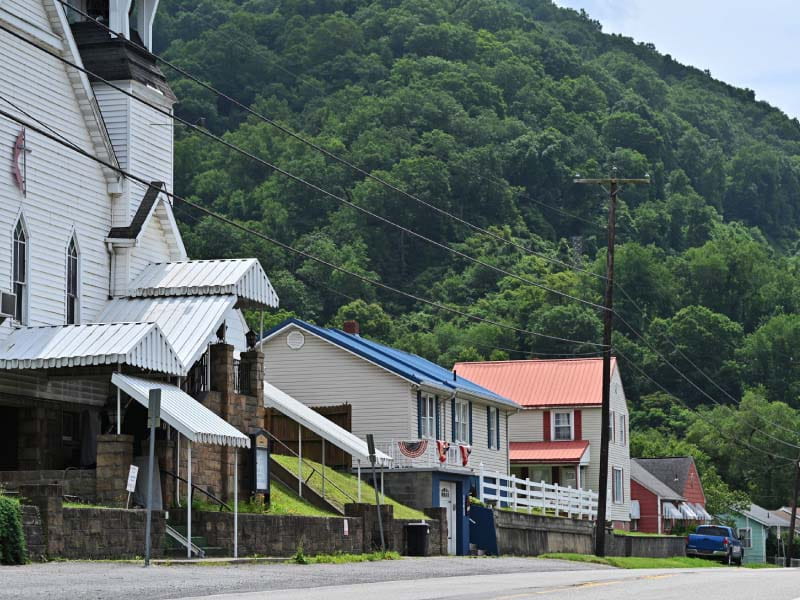 West Virginia, which statistically is among the least-healthy states in the nation, is one of five states that Ƶ News visited to report on rural health challenges and solutions. (Photo by Walter Johnson Jr./Ƶ)
